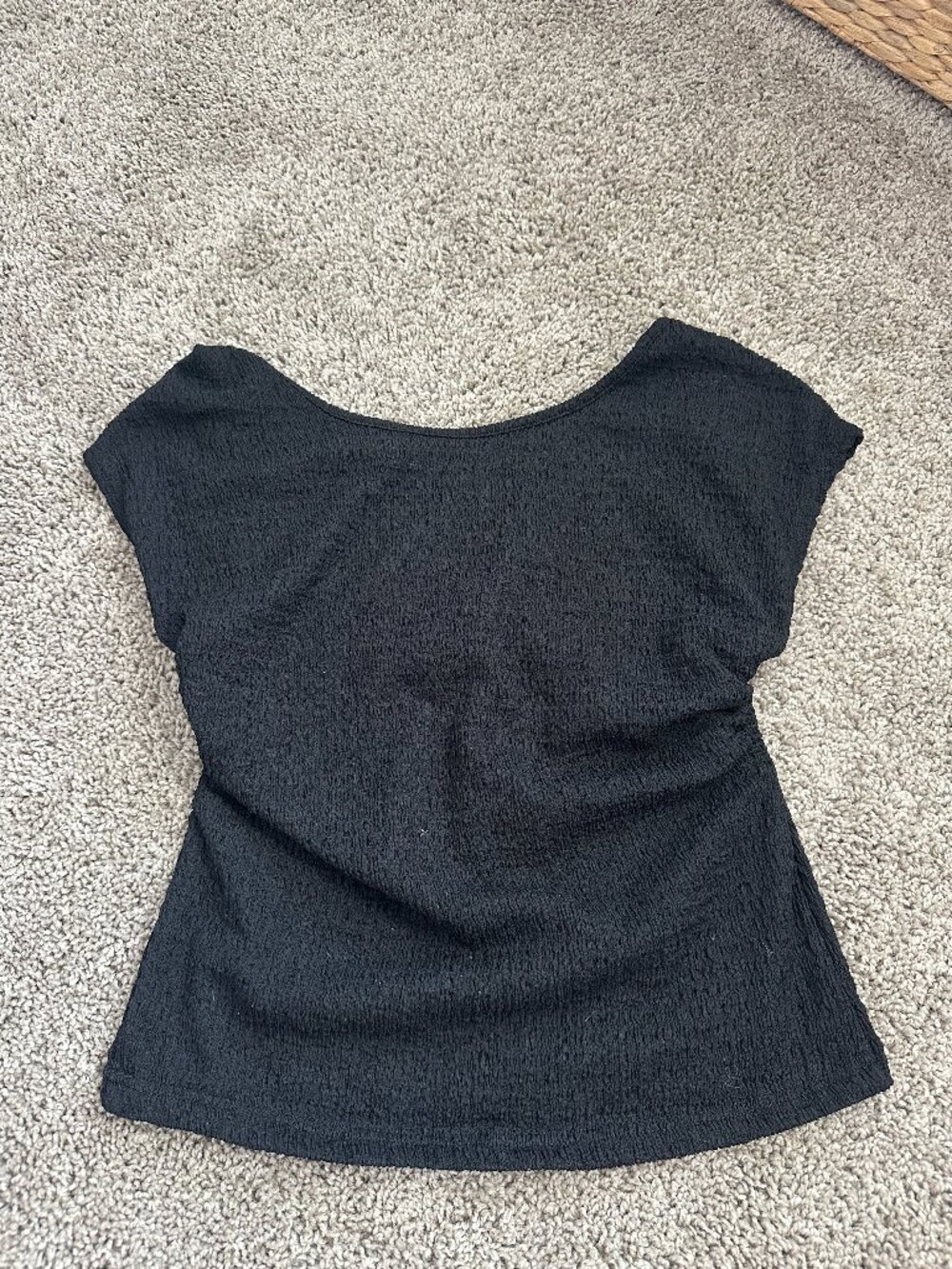 ASTR The Label Black Textured Shirred Square Neck Cap Sleeve Top S